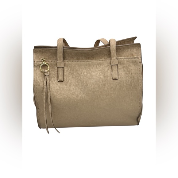 Salvatore Ferragamo Amy Gancini Leather Handbag - Picture 4 of 13